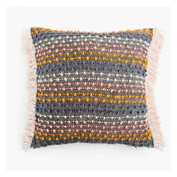 

Cushion Model Knots 45x45