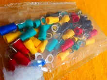 50 Uds RV1.25-4 terminal de anillo aislado eléctrico Alambre de crimpado conector AWG 22-16