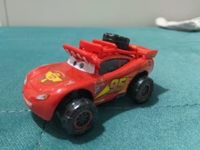 Modelo de Rayo McQueen de la película de Disney Pixar Cars 2 y 3, camión Uncle Mack, Jackson Storm, juguetes, escala 1:55, regalo de cumpleaños