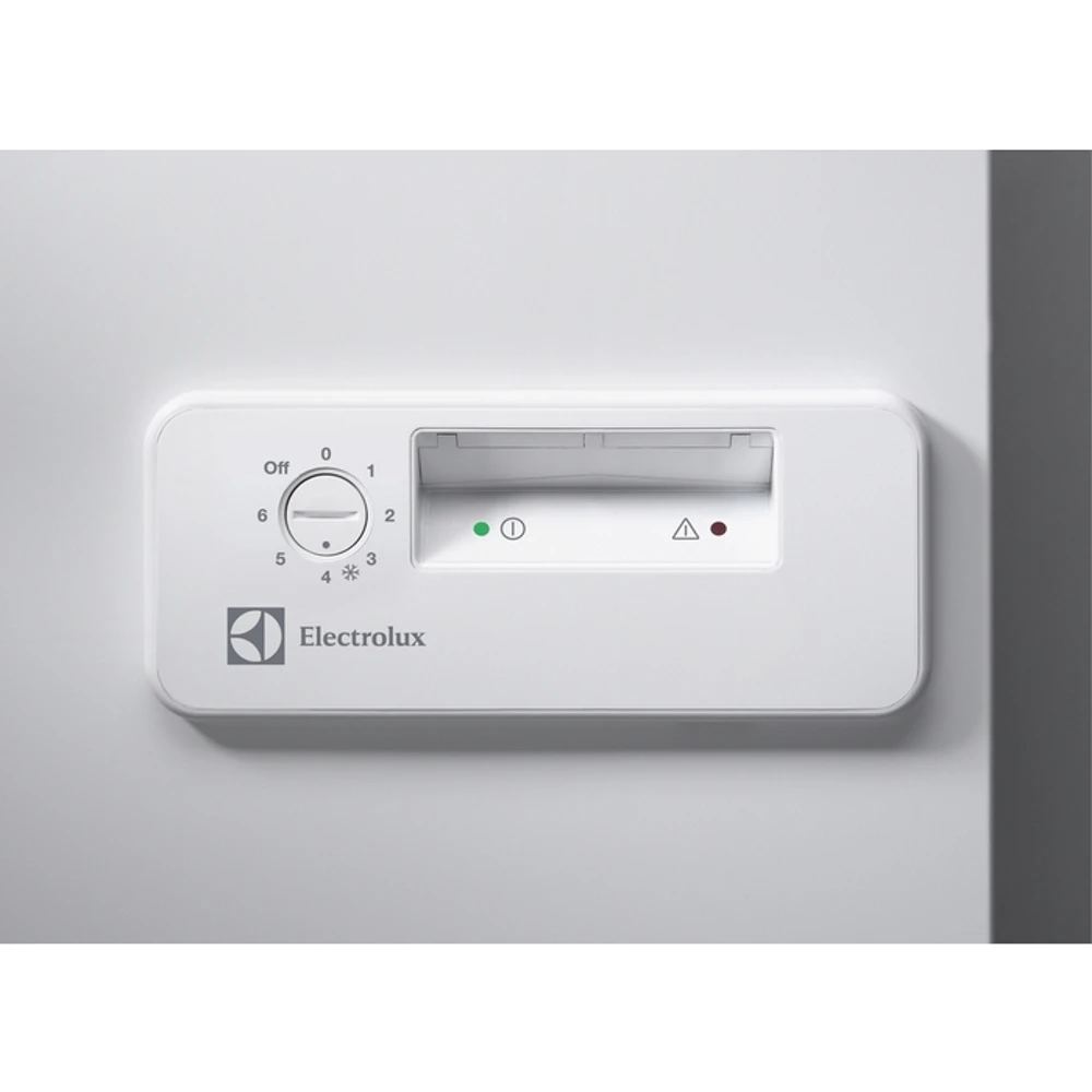 Морозильный ларь Electrolux EC2200AOW2