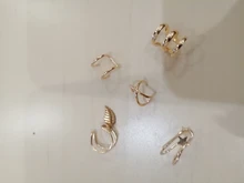 Pendiente de cartílago falso para mujeres y hombres, Clips de oreja sin Piercing, de hojas doradas, joyería, regalos al por mayor