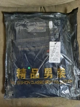 2020 nuevo invierno de los hombres pantalones vaqueros ceñidos de negocios de moda espesar pantalones de mezclilla de estiramiento pantalones de marca Negro Azul