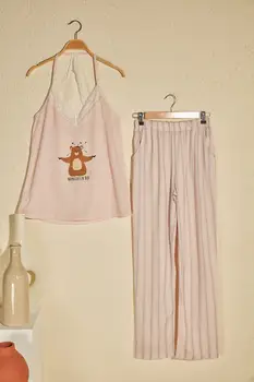 

Trendyol Back Ruched Printed Knitted Pajamas Set THMSS20PT0179
