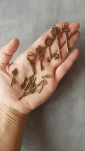 13 Uds Vintage encantos mixto colgante de llaves bronce antiguos encantos clave collar pulseras DIY joyería de Metal al por mayor