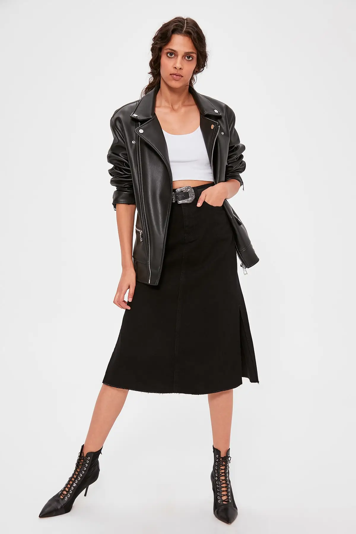 Trendyol черная джинсовая миди юбка с разрезом TWOAW20ET0293