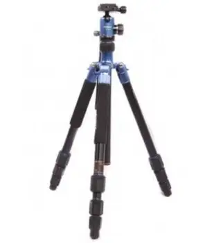 

YASHICA TRIPODE YT550