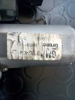 

93184842 window lifter Front Left Opel Zafira B Cosmo