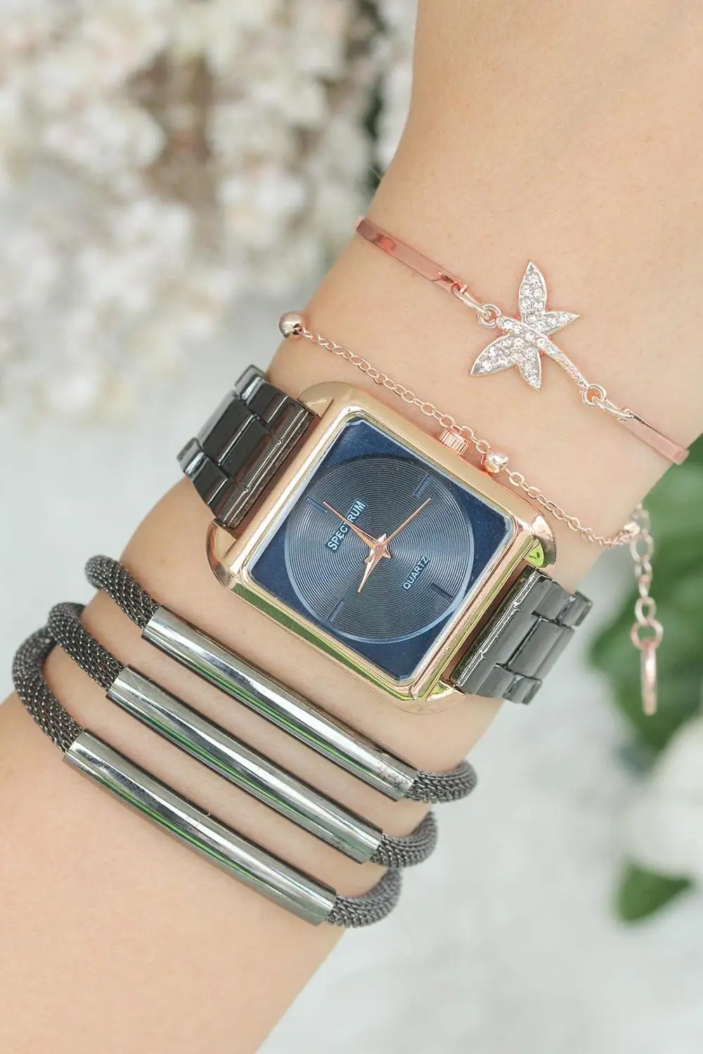 

Spectrum Metal Band Women Wristwatch Combination