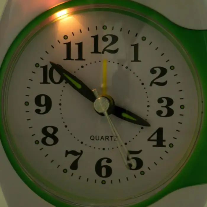 Alarm clock Classic with backlight 9.5 х9 cm Green | Дом и сад