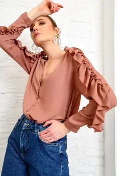 

Trend Alacati Style Women Gril Ruffle Detail V Neck Front Button Crep Premıum Bluz ALC-X3831