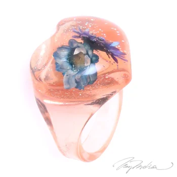 

Design ring Methacrylate Pink METACORAZ Collection CROWN