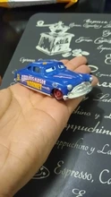 Disney-coches de Pixar Cars 3 y 2 para niños, modelo de aleación de Metal fundido a presión 1:55, con diseño de personajes de Disney Hornet, Sally Mater, Rayo McQueen, regalo para chico