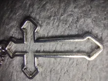 Collar con colgante gótico de Cruz hueca para hombre y mujer, collar de estilo callejero, Color plateado, regalo, joyería de cuello al por mayor