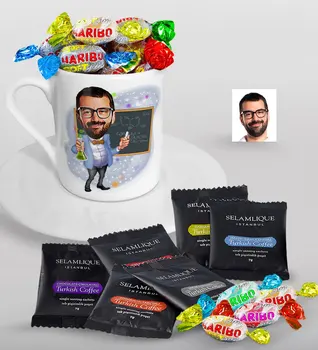 

Personalized Mr Chemistry Teacher Caricature Of Turkish Coffee Cup Selamlique Mixed Turkish Coffee house And Haribo Candy Gift Seti-1