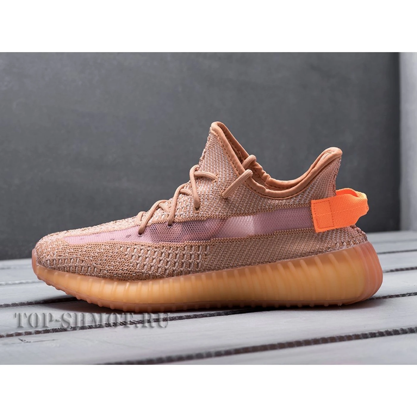 Кроссовки adidas yeezy boost. Adidas Yeezy Boost 350. Adidas Yeezy 350 v2. Кроссовки adidas Yeezy 350. Adidas Yeezy Boost 350 v2 Clay.