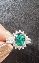 Huitan-anillos de boda de la serie de plantas románticas, anillo de compromiso de estilo europeo Vintage con piedra verde brillante, forma de flor de lujo