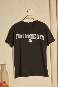 

Trendyol Front And Back Printed Boyfriend Knitted T-Shirt TWOSS20TS1223