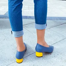 QUTAA 2021 puntiagudo dedo del pie de cuero genuino de las mujeres zapatos bombas zapatos Primavera Verano básico Mujer moda cómodos tacones medios Size34-43
