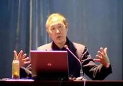 曹策问：郑州大学合校后第一任校长，十下合肥请来院士加盟郑大