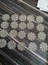 20 unids/lote 25mm hueco de cobre de pluma de pavo real flores envolturas de filigrana conectores encanto resultados para joyería hacer componentes