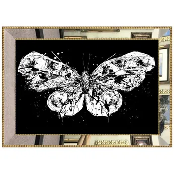 

Digital 3D Mirror Framed Luxury Glass Table 45 * 60 cm