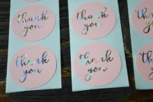 Pegatinas de agradecimiento láser para paquete de regalo, etiquetas de sellado rosa y negro, adhesivo redondo de papelería, 500 Uds.