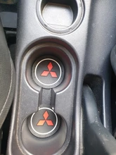 Alfombrilla antideslizante para posavasos de coche, soporte de silicona para Mitsubishi ASX Lancer 10 Pajero Outlander L200, 1/2 Uds.