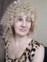 Peluca de cabello Afro rizado con flequillo para mujeres negras, pelo corto sintético estampado glorioso, Cosplay, Alta Temperatura