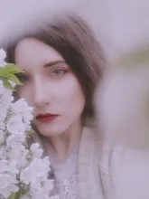 KooKaStyle-Peluca de cabello sintético para mujer, largo ondulado, parte Natural, lateral, fiesta, resistente al calor, Rubio degradado, Brizilan