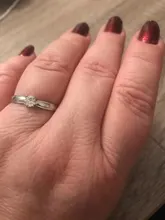 Anillo de compromiso de piedras redondas y pequeñas para mujer, sortija de boda de cristal Plata de Ley 925 auténtica