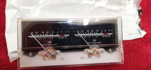 🛍ДВОЙНОЙУКАЗАТЕЛЬVUMeterстереоаудиоусилительплатаDBиндикаторуровнязвукаРегулируемаяподсветкасДрайвером