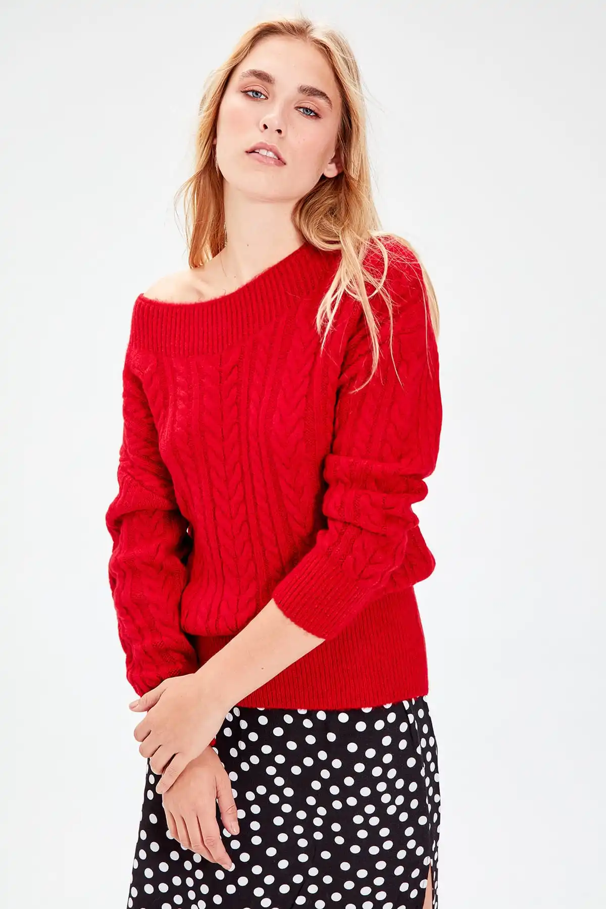 

Trendyol WOMEN-Red Ribana Detailed Knitwear Sweater TWOAW20NV0031