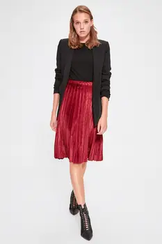 

Trendyol Burgundy Velvet Pilise Knitted Skirt TWOAW20ET0233