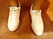 Zapatillas de deporte de cuero vulcanizadas para hombre, zapatos cómodos informales, color blanco, para primavera