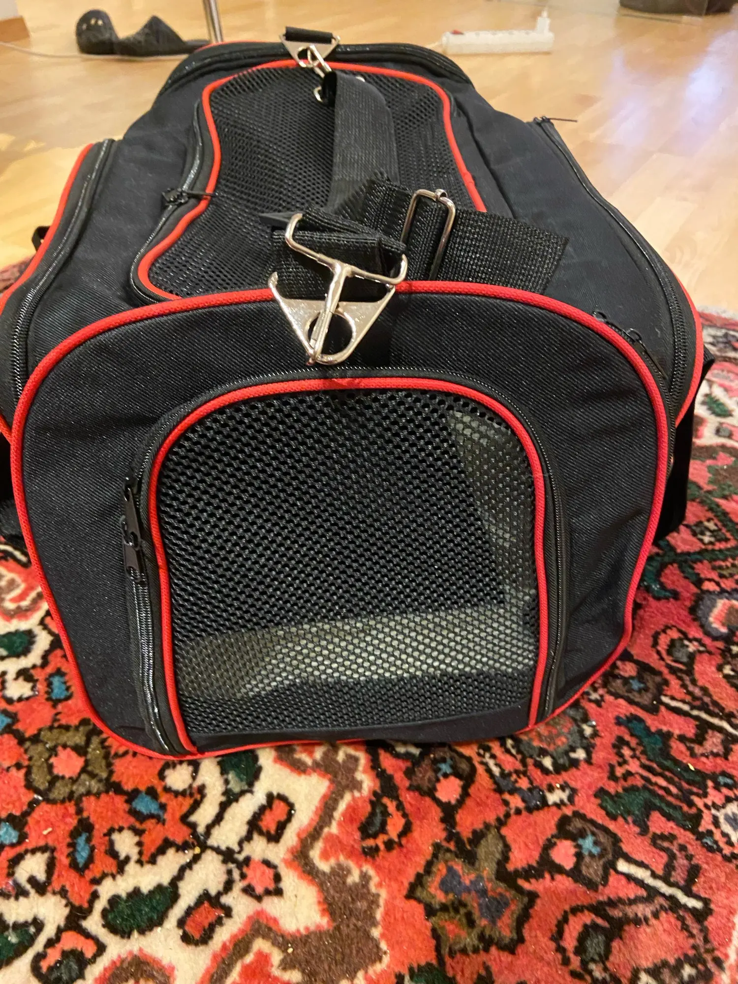 Travel Expandable Dog Carrier