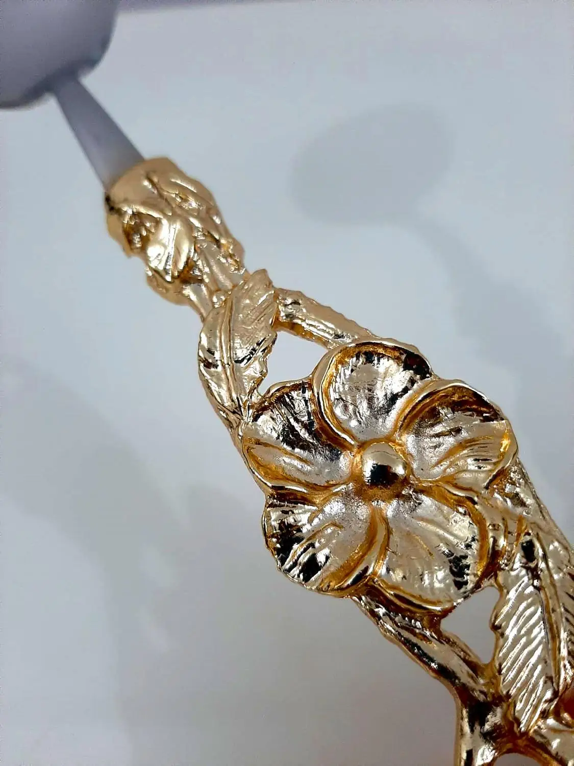 Сервировочная ложка из нержавеющей стали