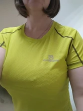 QUESHARK-Camiseta profesional para mujer, ropa para correr de secado rápido, Tops ajustados, camisetas transpirables para Yoga, Camping, senderismo y ciclismo, talla asiática