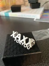 Personalizado, carta personalizada nombre broches de Pin de solapa de acero inoxidable Placa de oro plata Regalo De Rosa broche de las mujeres de los hombres