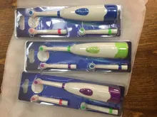 Cepillo de dientes eléctrico giratorio, resistente al agua, con 3 cabezales