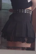 Sweetown-faldas plisadas de estética gótica negra, minifalda de cintura baja con acabado de encaje para mujeres, estilo Punk oscuro Academia Y2K