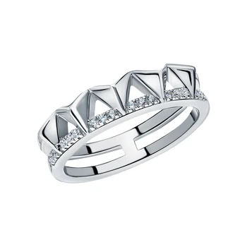 

Silver ring with cubic zirconia sunlight sample 925