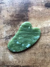 Gua sha-masajeador Facial de Jade Natural, tablero raspador Facial, Guasha, meridiano, relajación muscular, estiramiento de la piel, espátula fina