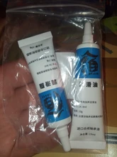 2 uds. Cojinete de rueda de pescado carretes de pesca lubricantes aceite lubricante para carrete Universal THJ99