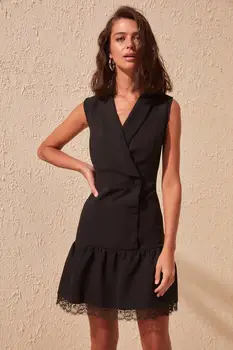 

Trendyol Lace Detail TWOSS20EL1953