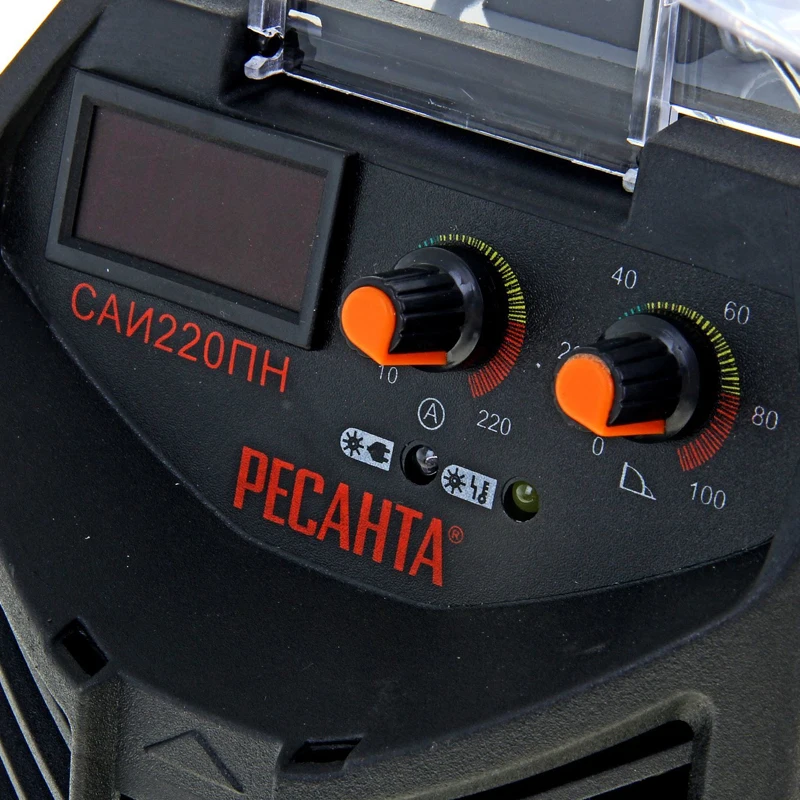 Аппарат сварочный инверторный РЕСАНТА САИ 220 ПН (Мощность 6600 Вт, диаметр электрода 5 мм, продолжительность включения 70% при 220 А, диапазон тока 10-220 А)