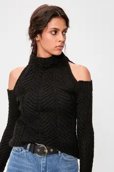 

Trendyol Black Cut Out Detail Sweater Sweater TWOAW20KZ0655