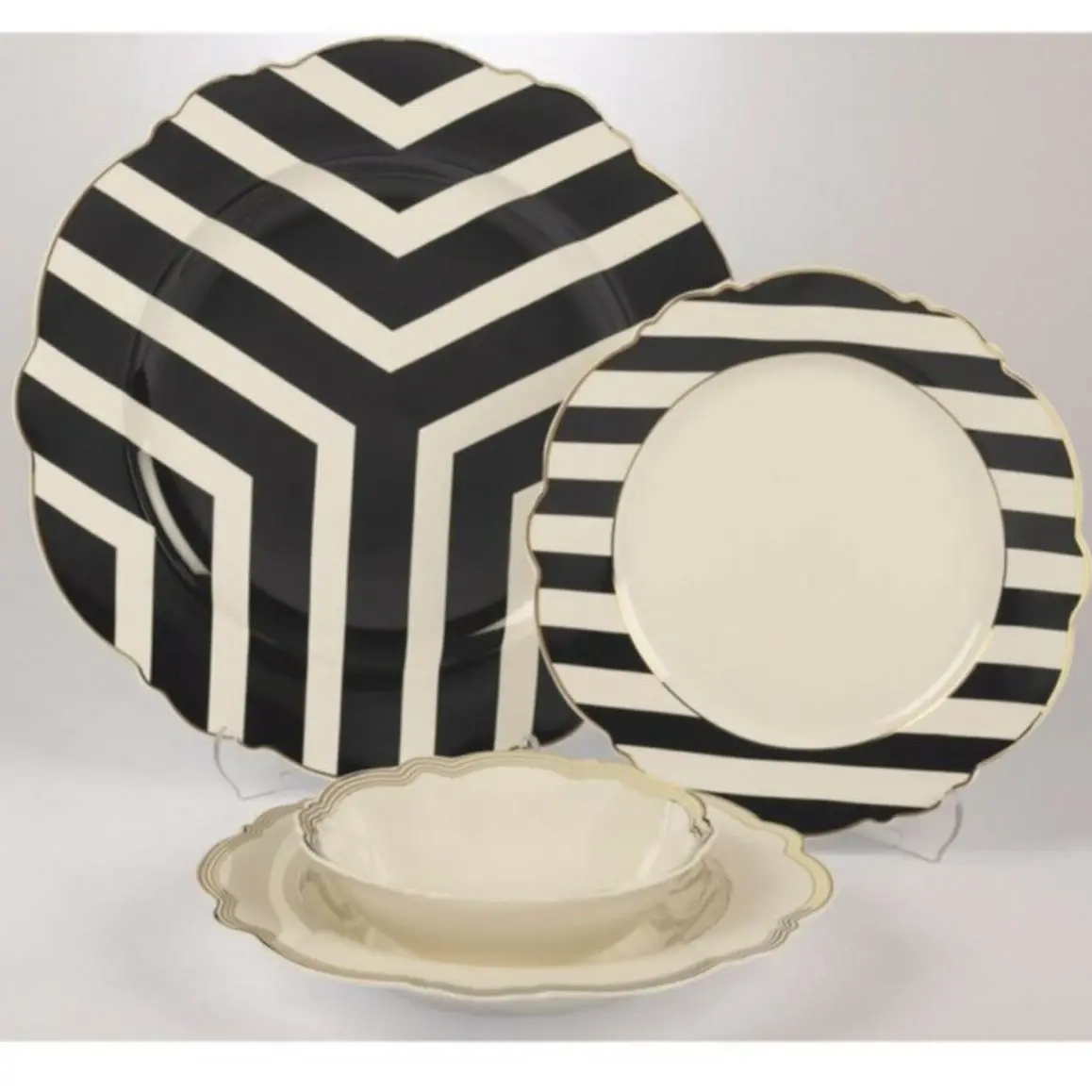 

Unique Black &White Pattern 6 Persons 24 PCS Porcelain Turkish Made Dinner Set