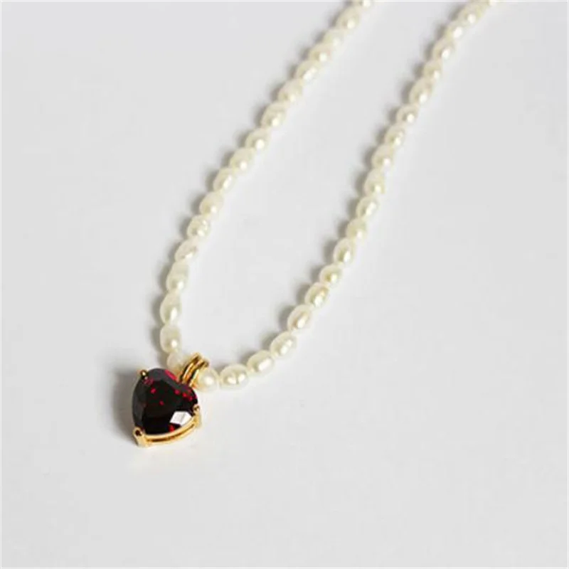 European And American Retro Wine Red Love Heart Pendant Freshwater Pearl Clavicle  Fashion Necklace for women Wedding Part Gifts