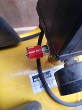 1/4 Air Compressor Safety Release Relief Valve Connector Air Gas Pressure Relief Regulator