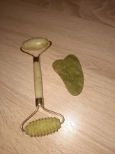 Rodillo masajeador Facial de piedra de Jade Natural, conjunto de rascador de Gua Sha verde, herramientas adelgazantes de belleza, 2 unidades